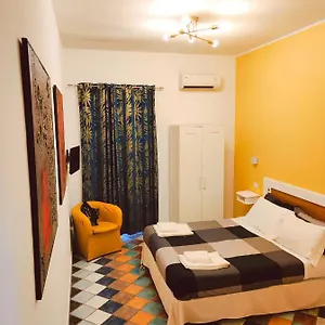 Firenze32 2*, Naples Italy